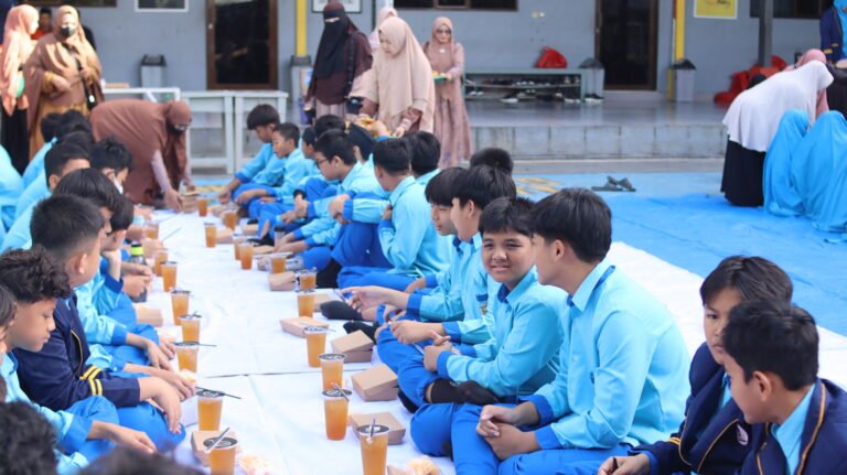 Sarapan Bersama Arkan